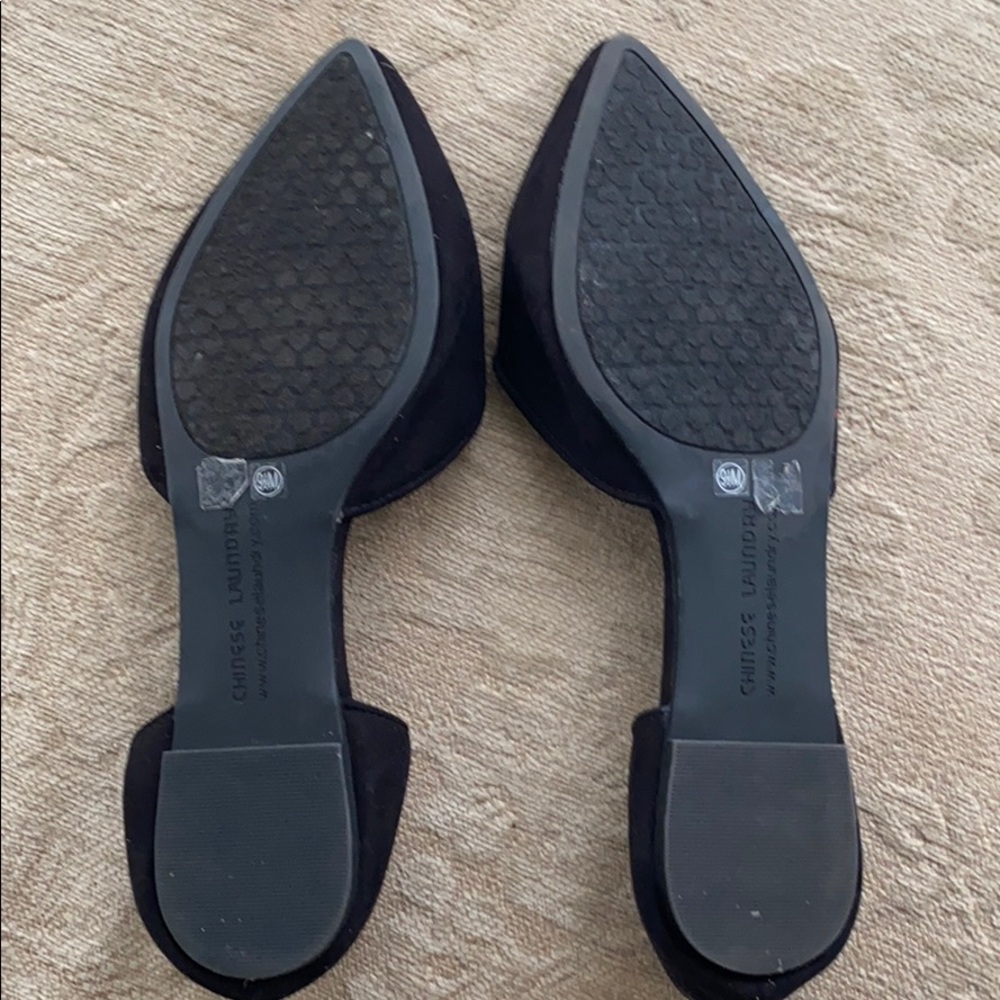 Black flats - Picture 2 of 2